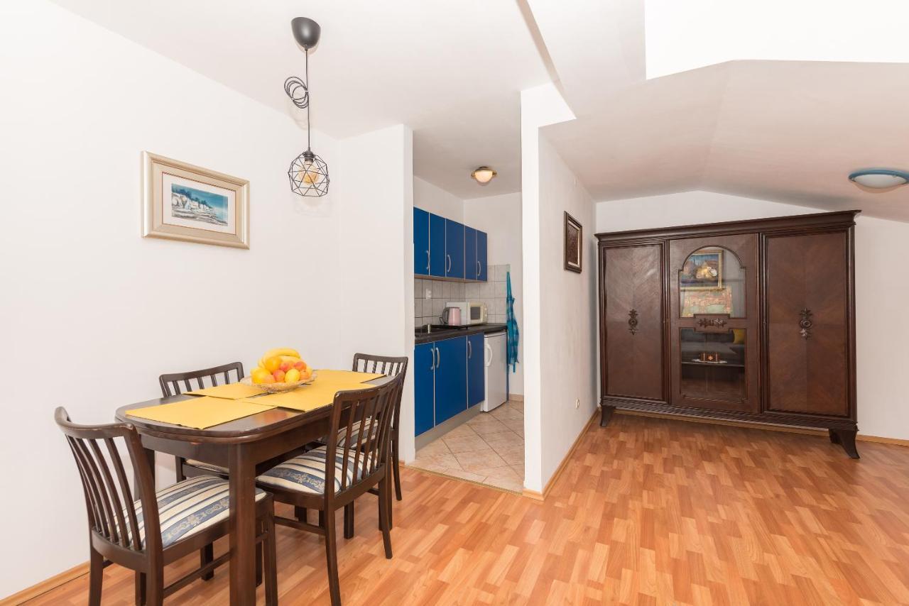 Apartments Zoka Makarska Zewnętrze zdjęcie