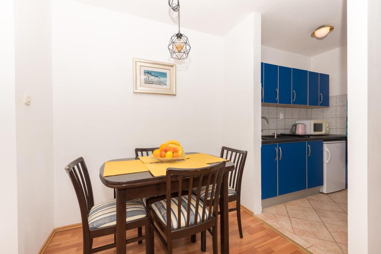 Apartments Zoka Makarska Zewnętrze zdjęcie